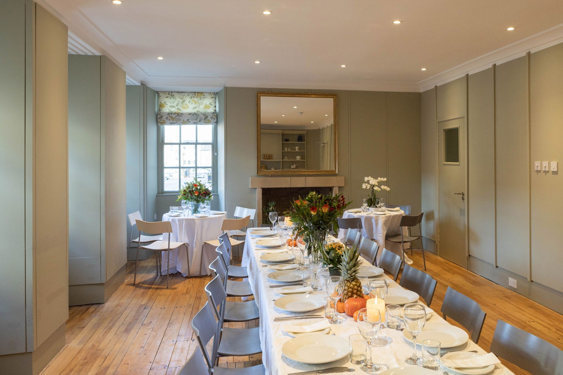 Carlyle House Café fine dining area